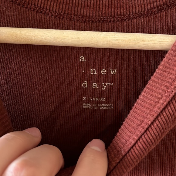 Tank Top - Picture 3 of 3